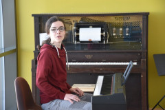 230331-Lade-Day-72
